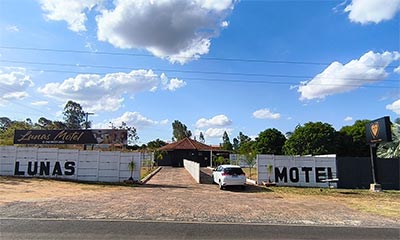Lunas Motel